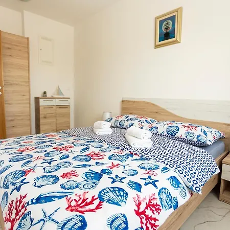 Suric Guest house Sukosan