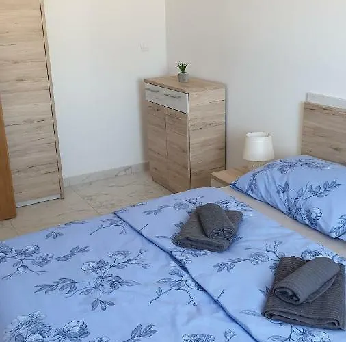 Suric 3* Sukošan