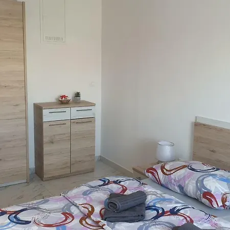 Suric 3* Sukošan