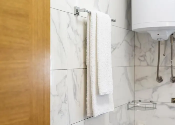 Suric Gostinjska kuća 3*