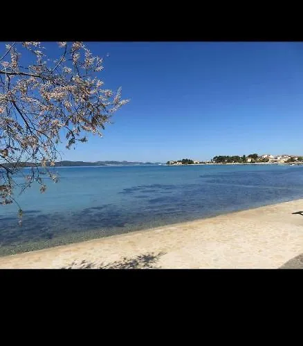 Gostinjska kuća Suric Sukosan